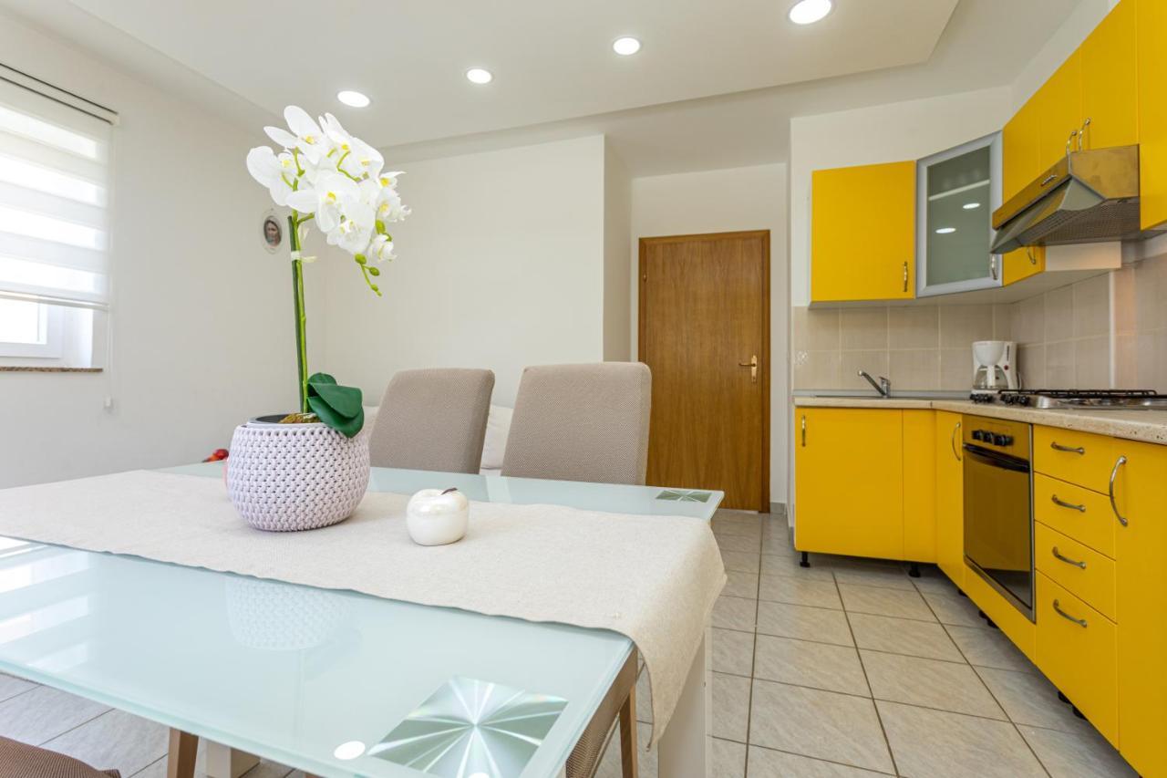 Apartments La Natalli Baska  Luaran gambar